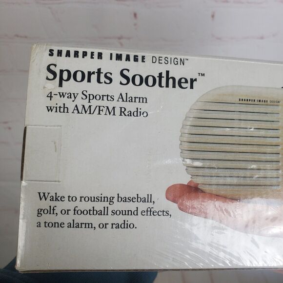 NIB Sports Soother 4 way Alarm with AM/FM Radio Sharper Image Design Home Travel - Picture 4 of 12